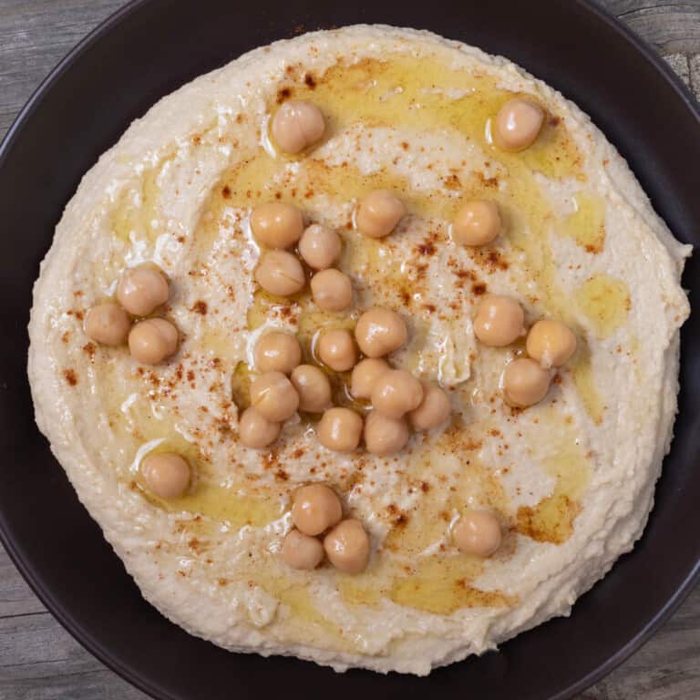 Easy Homemade Hummus + Ultimate Guide to Hummus